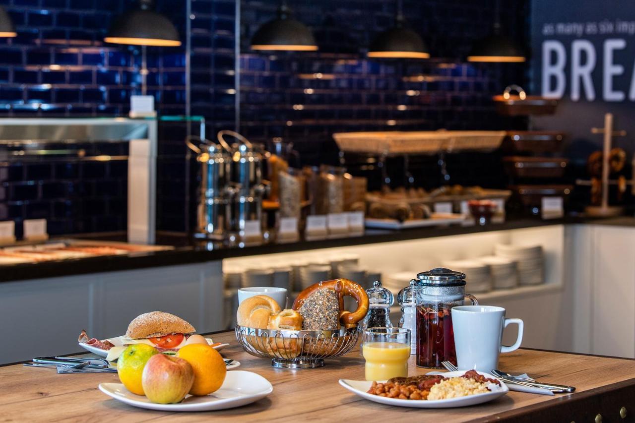 Hotel Premier Stuttgart Airport 3*